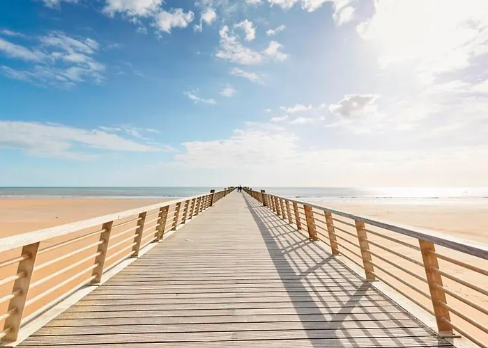 Moderne Pour 4 Pers, Proche Commerces, Vue - Fr-1-323-257