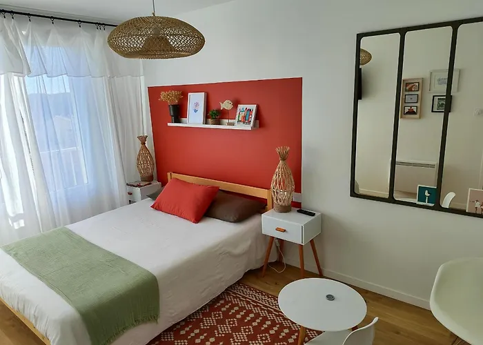 Moderne Pour 4 Pers, Proche Commerces, Vue - Fr-1-323-257